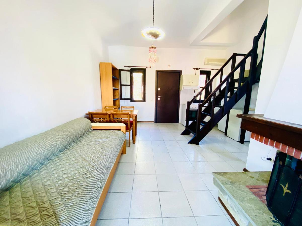 הוילה Kalandra Meltemi Rock House מראה חיצוני תמונה