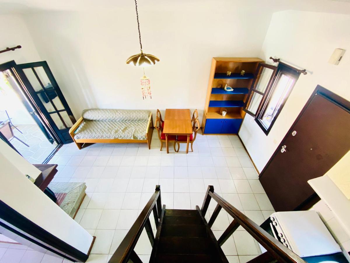 הוילה Kalandra Meltemi Rock House מראה חיצוני תמונה
